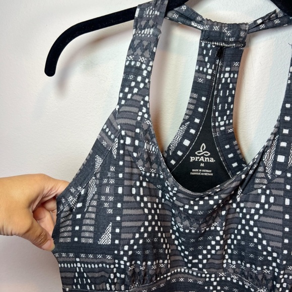 PrAna Cali Athletic Dress Gray Geometric Print Racerback Empire Waist  Sz Medium - Picture 7 of 15